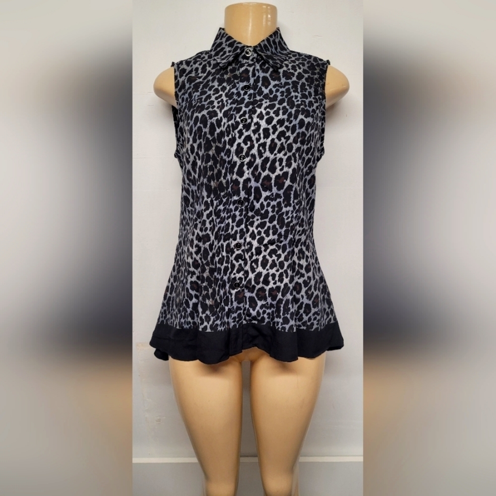 Signature Collection Hi Low Swing Top S 6-8 Button Down Leopard Print EUC